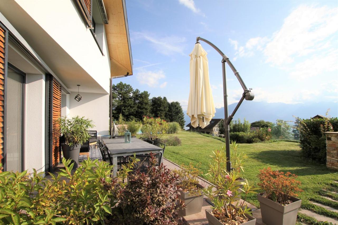 Montreux Holiday Home Exterior foto