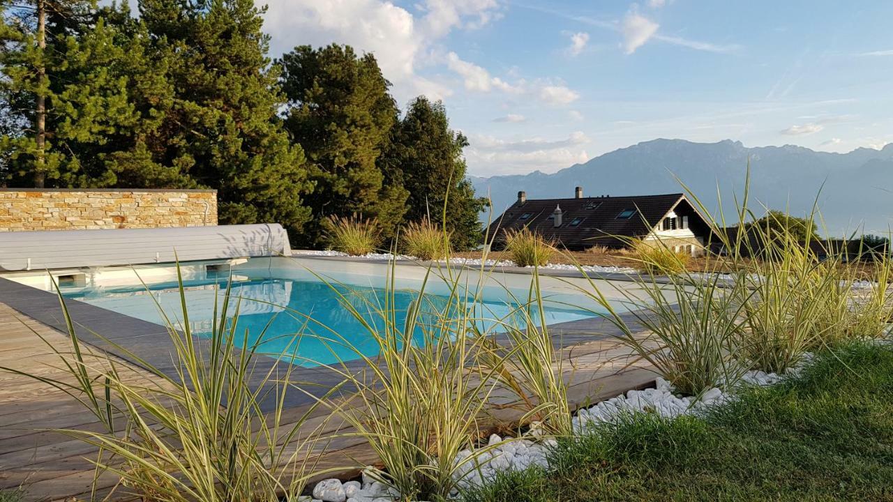 Montreux Holiday Home Exterior foto